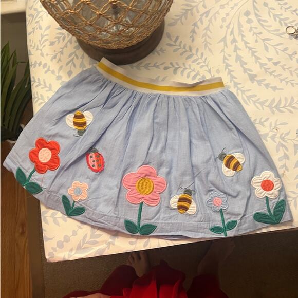 Mini Boden Bumble Bee Ladybug Skirt 3/4T - Picture 2 of 9